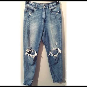Mom jeans
